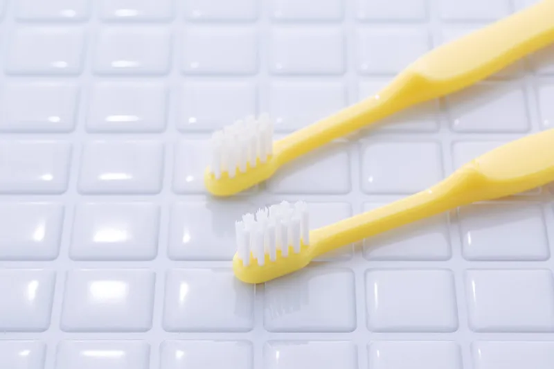 日常的なケアに役立つ歯ブラシを提供